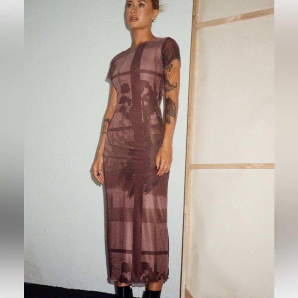 MOTEL ROCKS Roska Midi Dress in Photo Brown